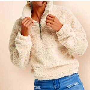Venus half zip sherpa pull over / XL